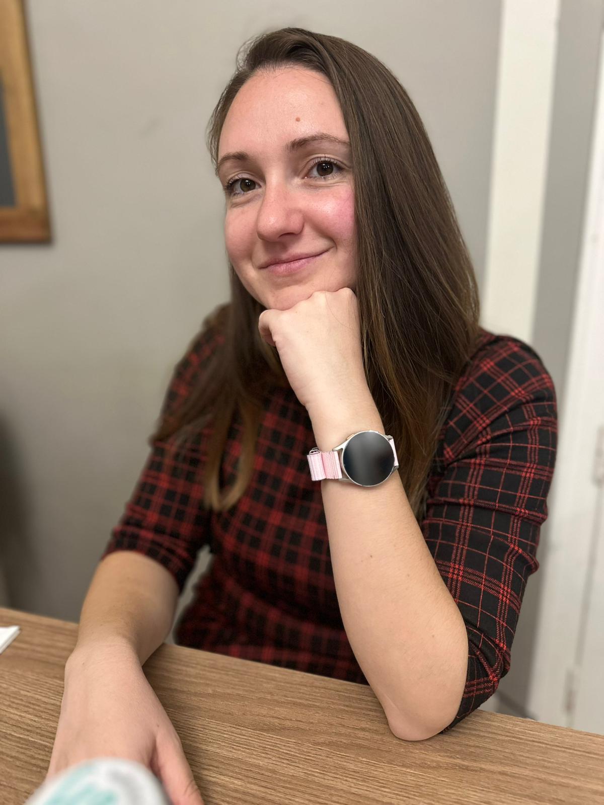 Анелия Такова